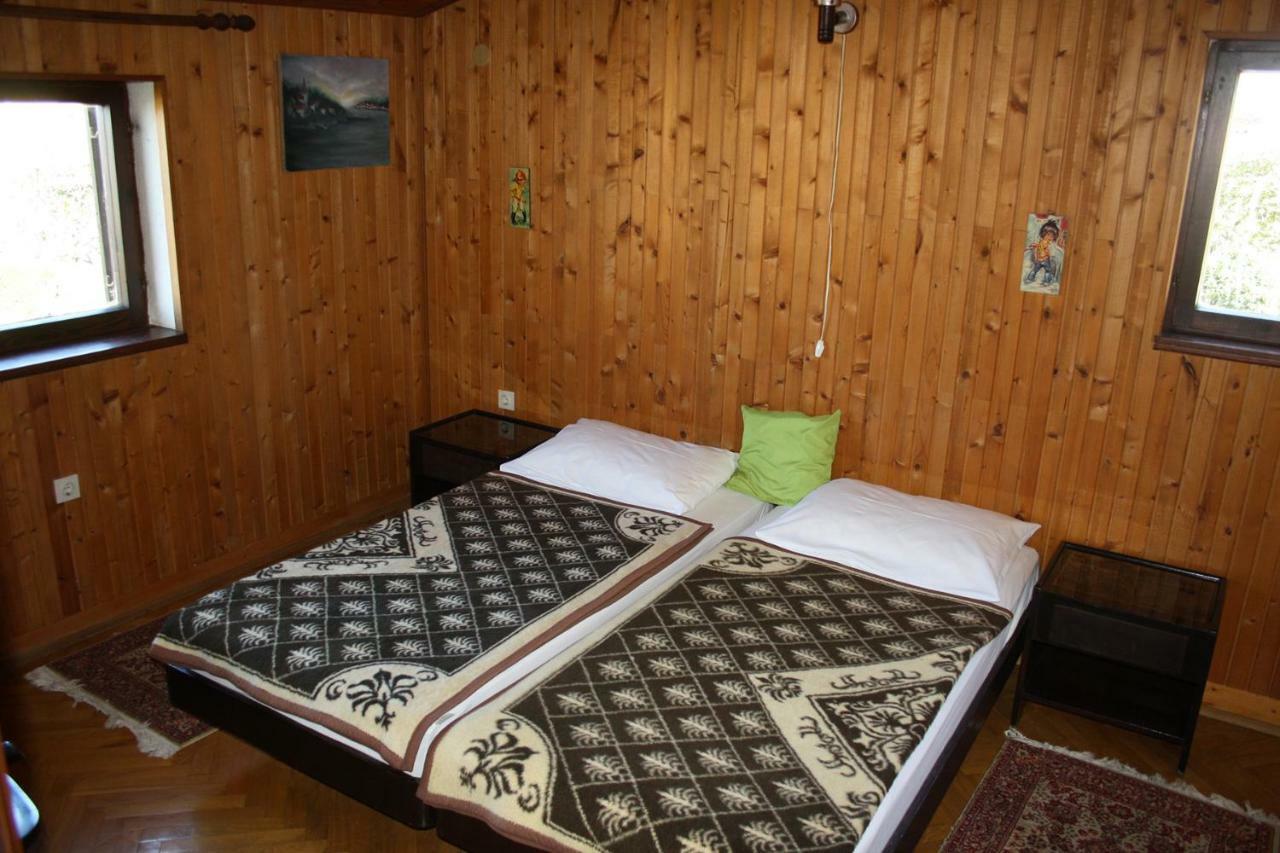 קריקווניצה Apartmani Branka מראה חיצוני תמונה